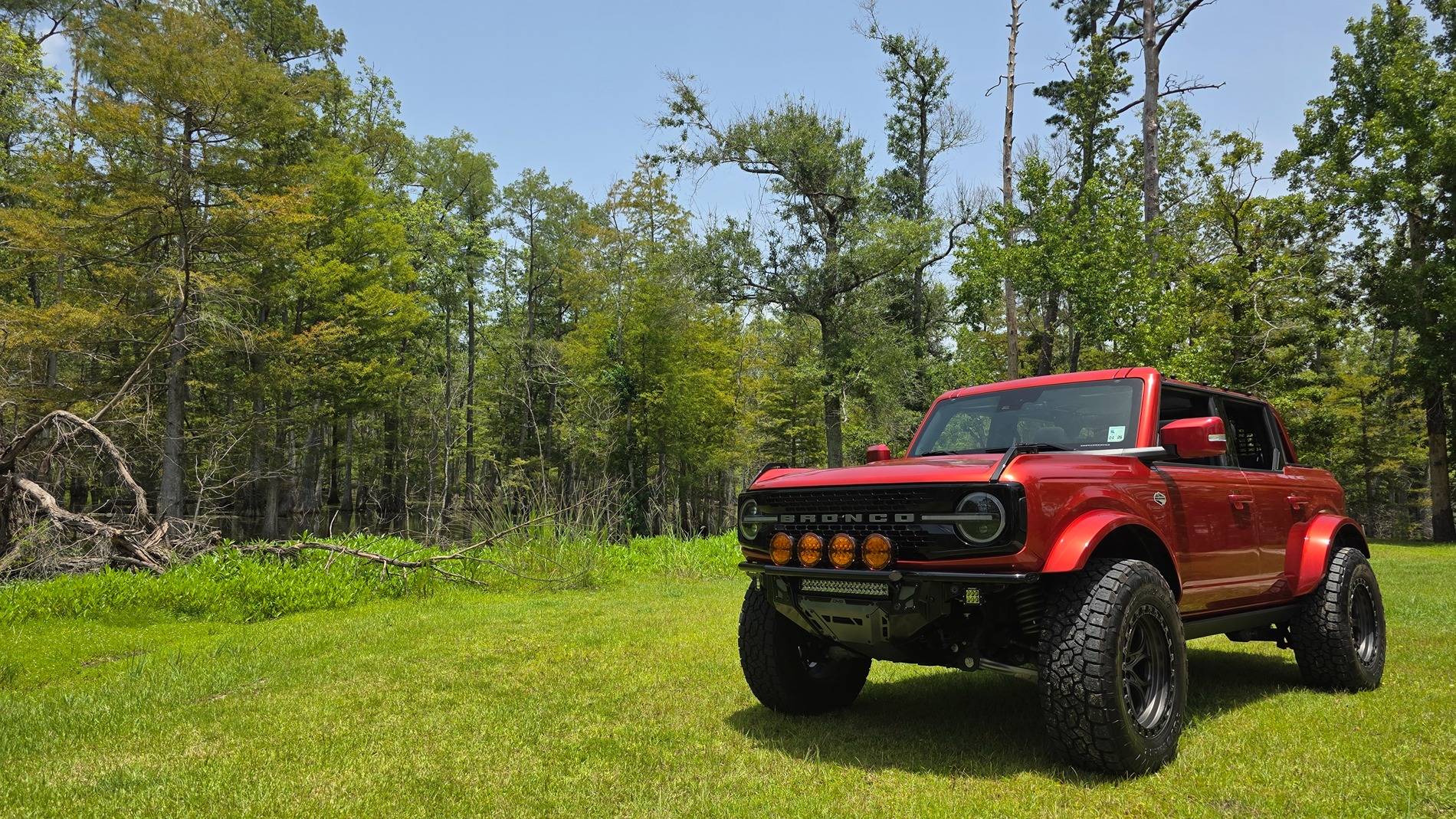 Ford Bronco HOT PEPPER RED Bronco Club 20250701_133457