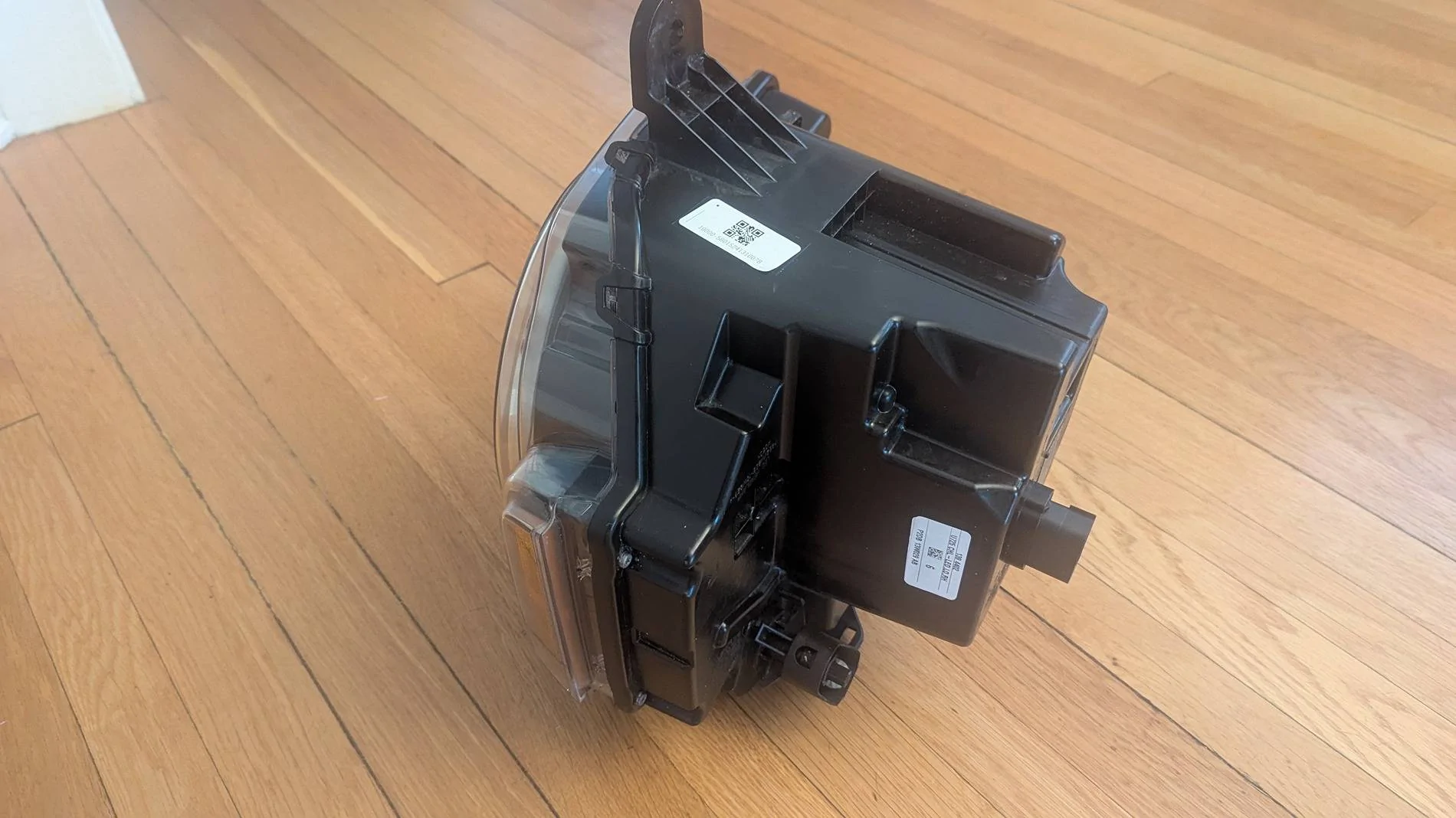 Ford Bronco OEM Bronco Standard Headlights - Like New PXL_20250703_142506972