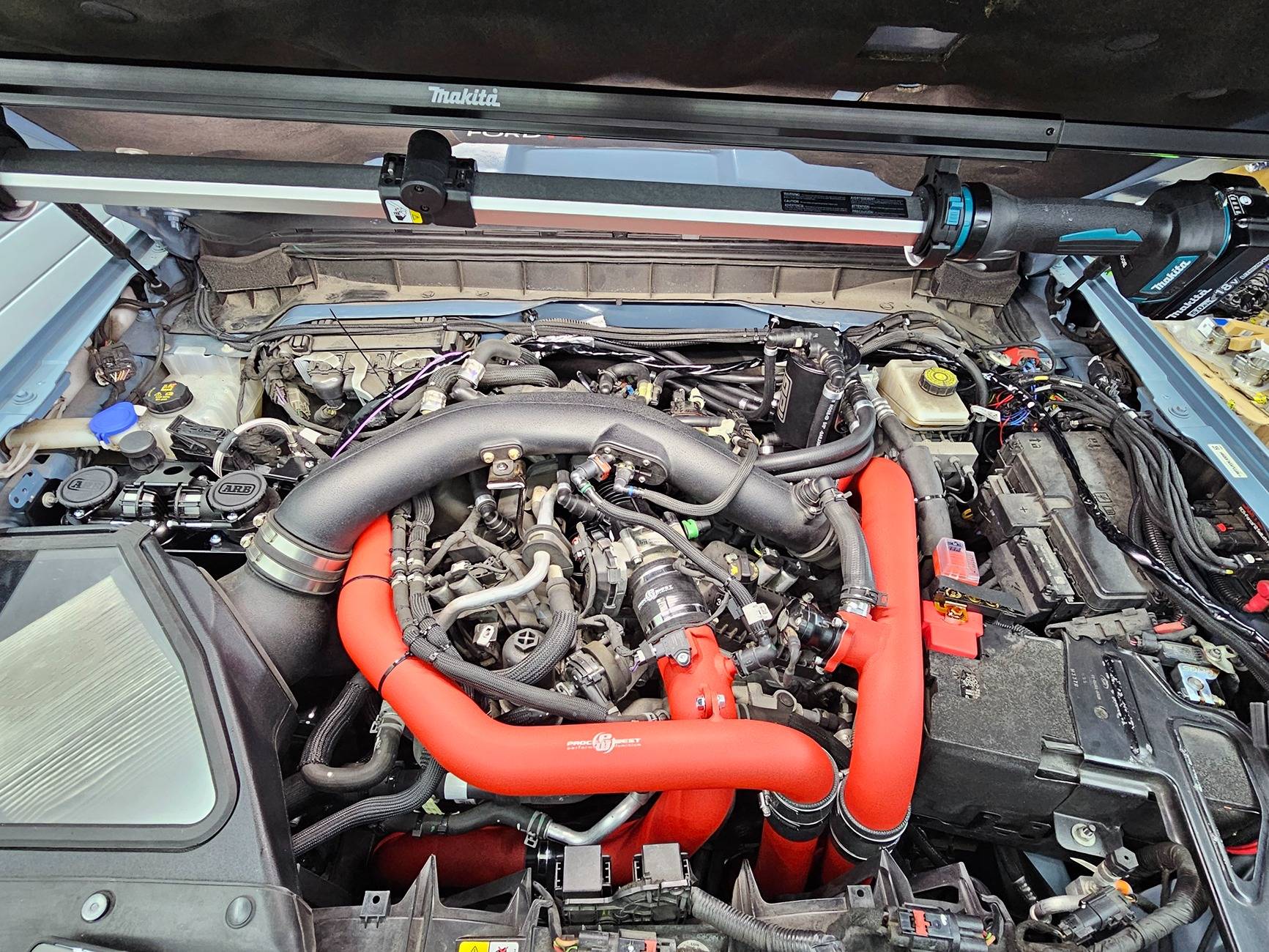 Ford Bronco ARB twin compressor installed with Grimm speed bracket 20250704_000651