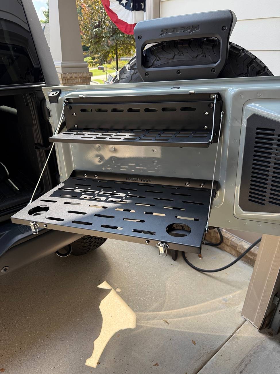 Ford Bronco ISO swing gate table IMG_8947