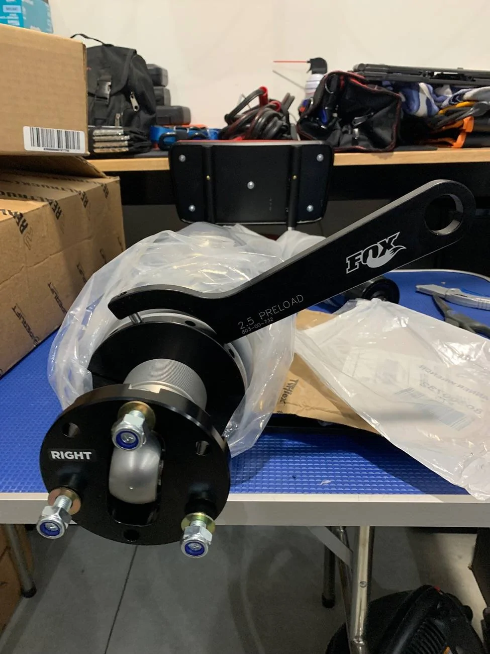 Ford Bronco Fox 2.5 elite coilovers Spanner wrench question IMG_3624