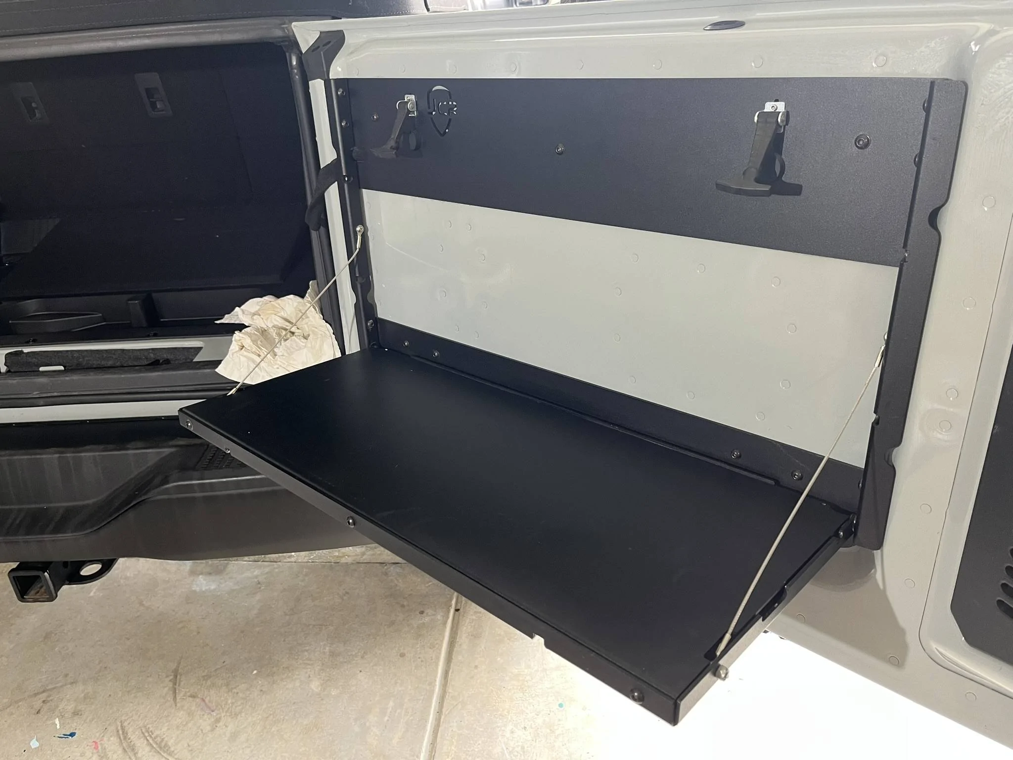 Ford Bronco JCR Tailgate Table IMG_7312