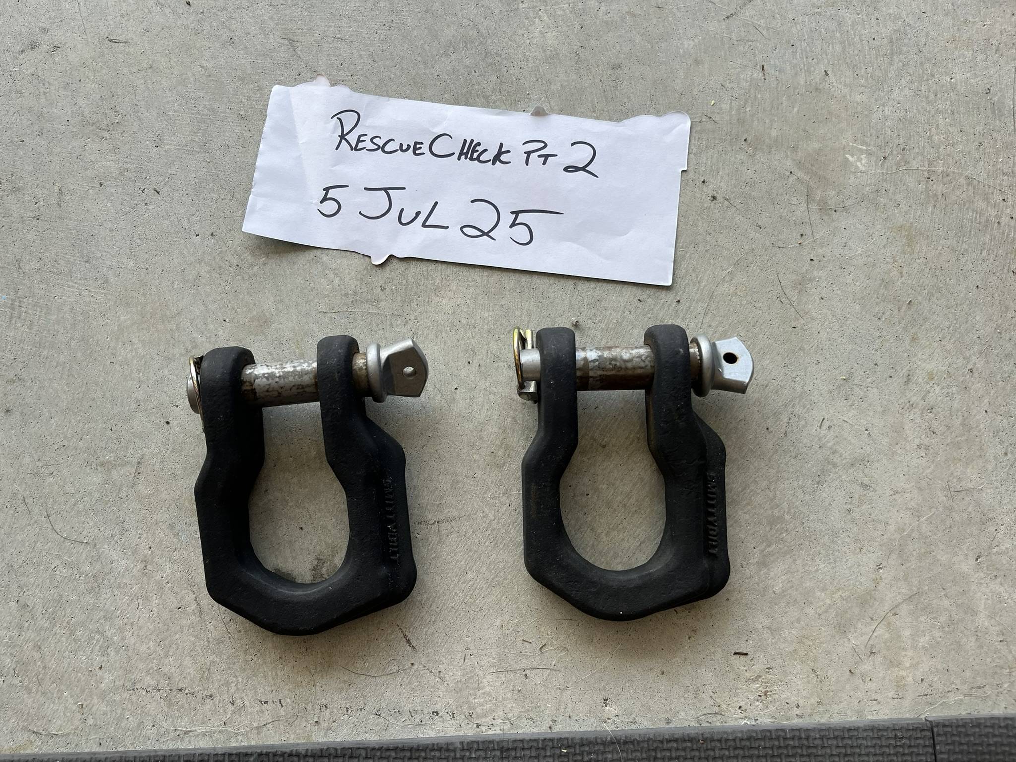 Ford Bronco SmittyBilt Delta D-ring Shackles IMG_7326.JPEG
