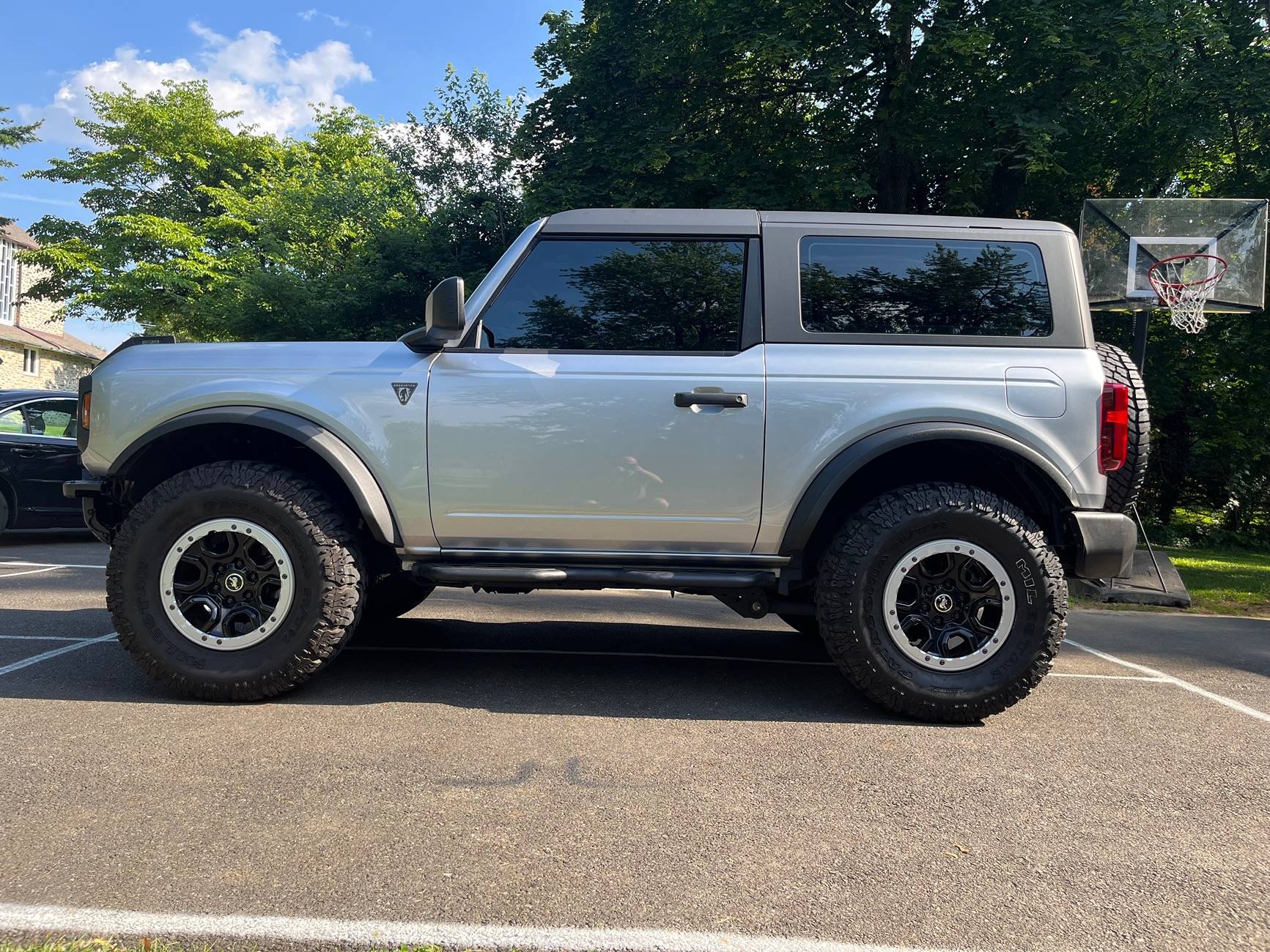 Ford Bronco 2-Door Side Steps?? IMG_6670