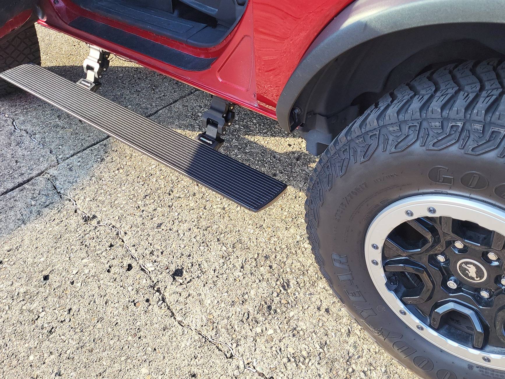 Ford Bronco 2-Door Side Steps?? 20240921_091505