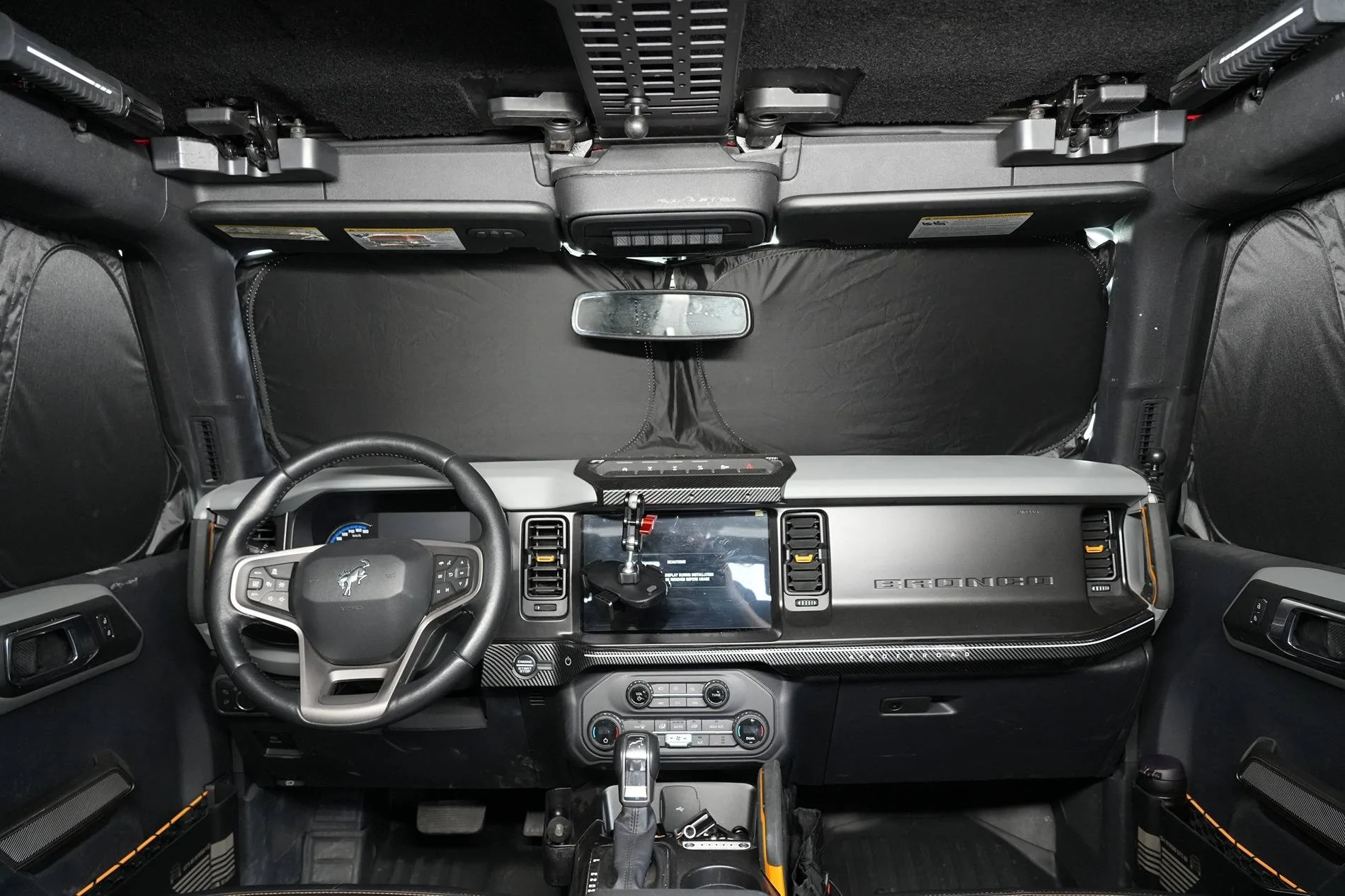 Ford Bronco New: 8-piece sun shade set | Beat the Heat & Protect Your Bronco Interior in Style! DSC06123
