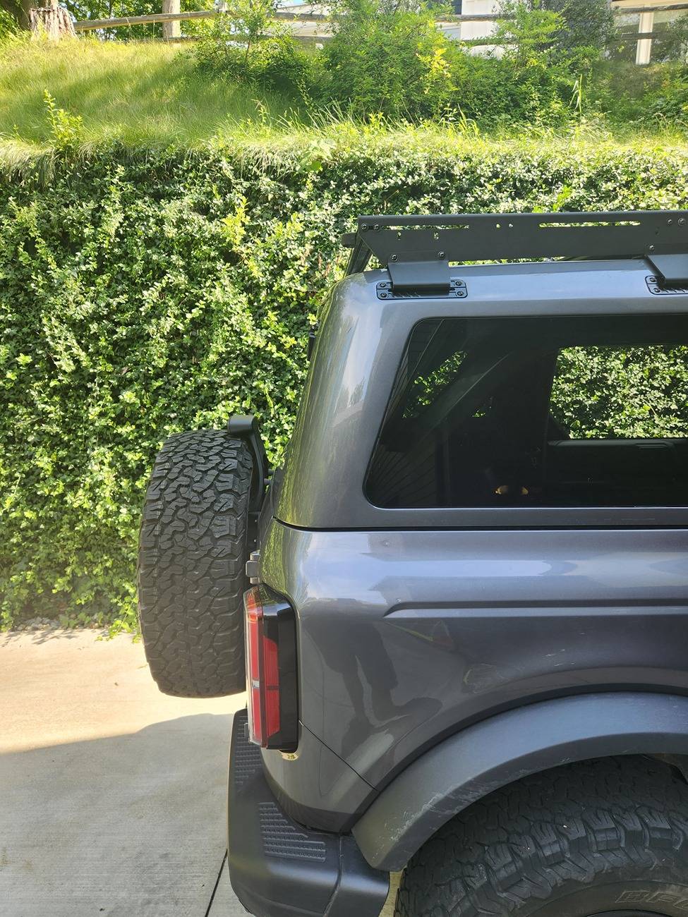 Ford Bronco Turn Offroad Hard Top w/ Roof Racks 20250706_165411