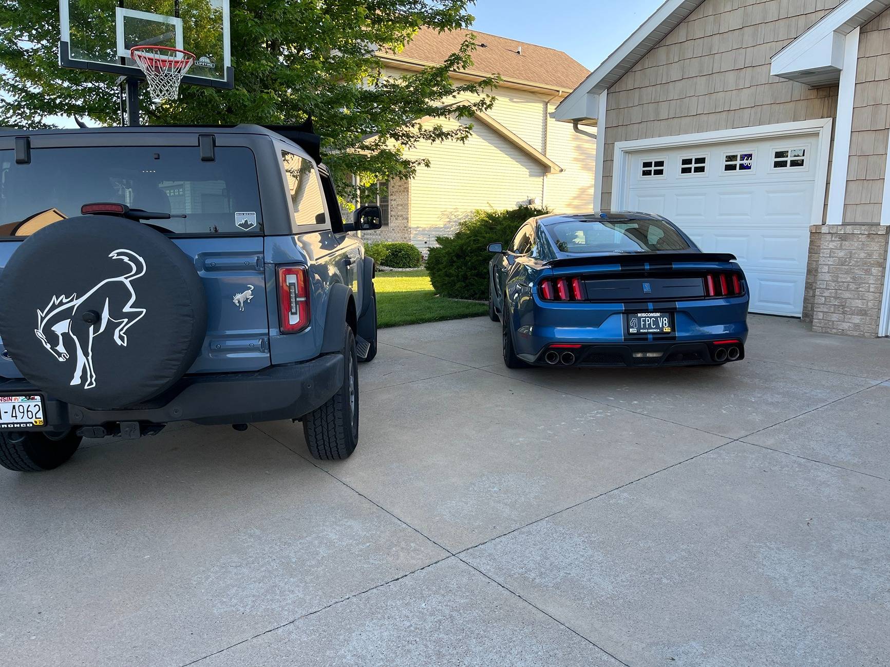 Ford Bronco What did you do TO / WITH your Bronco today? 👨🏻‍🔧🧰🚿🛠 20240614_002248846_iOS