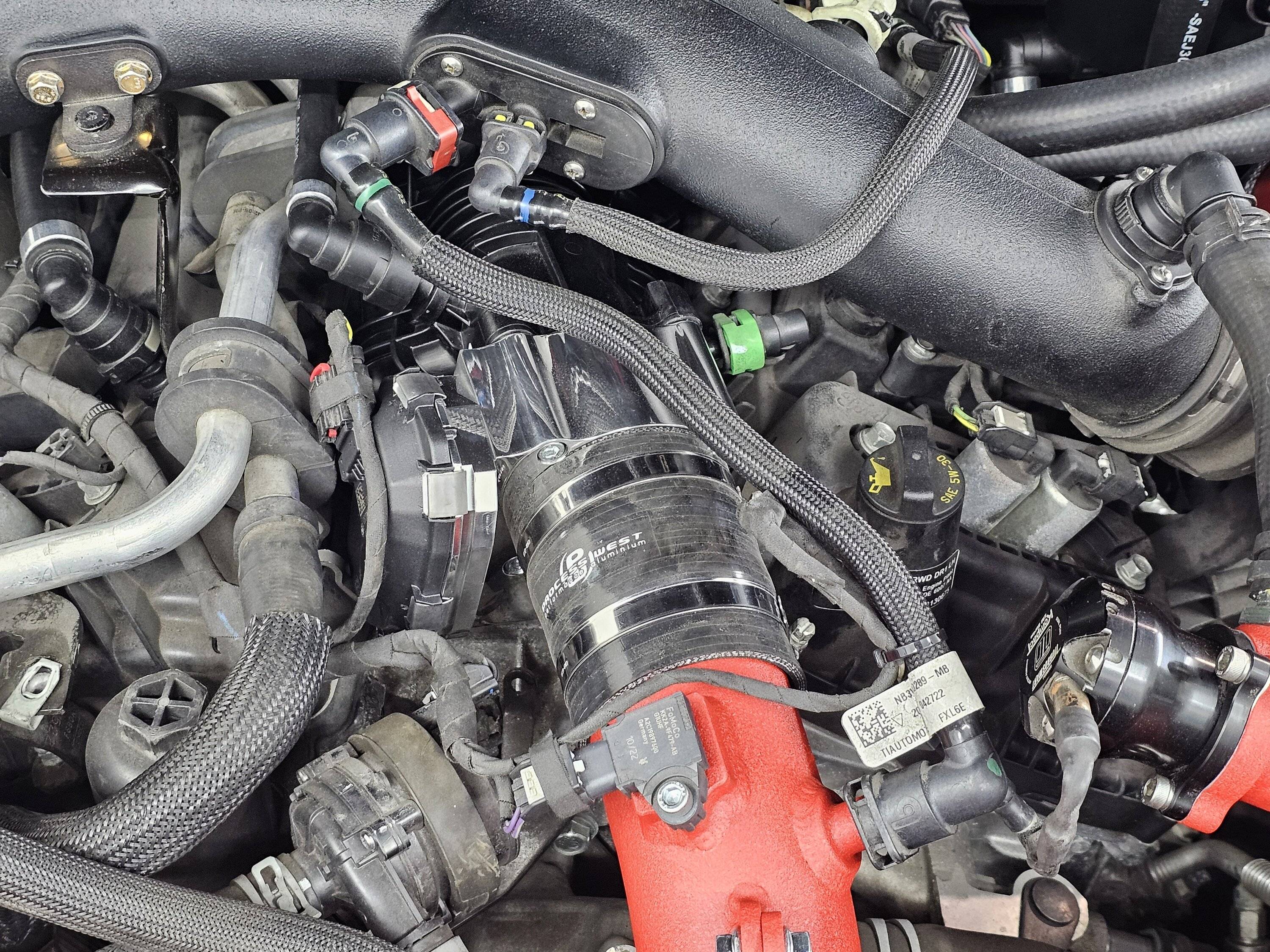 Ford Bronco Ford Performance Throttle Body installed on Bronco Raptor 20250709_201508