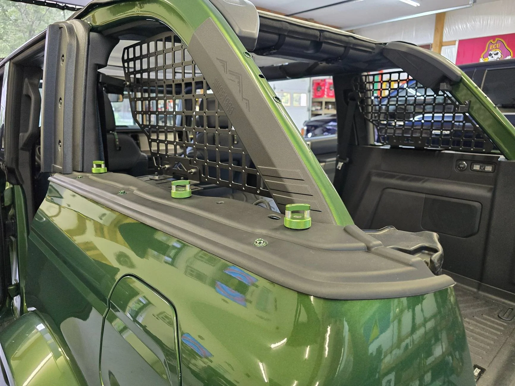 Ford Bronco Install hard top over Bronco Cargo Bed Side Covers? 20240922_162244