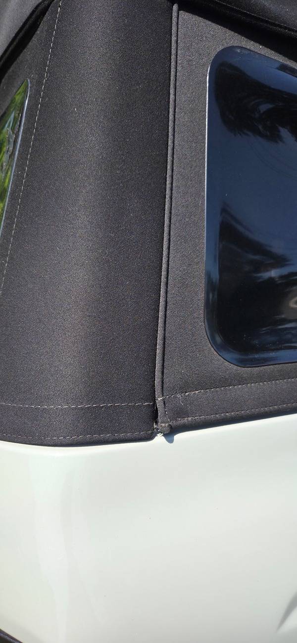 Ford Bronco Factory soft top 4 door $450 20250624_103815