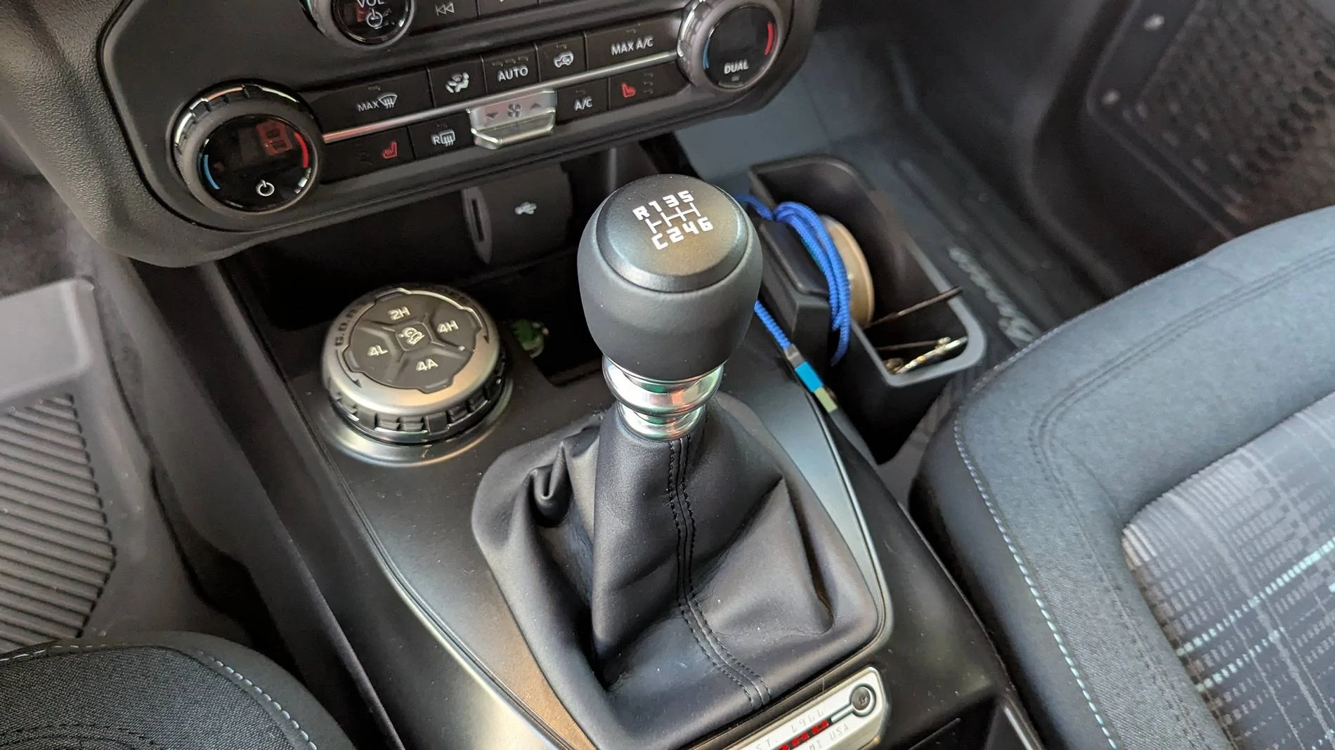 Ford Bronco 2025 Manual Transmission Thread 1000046748
