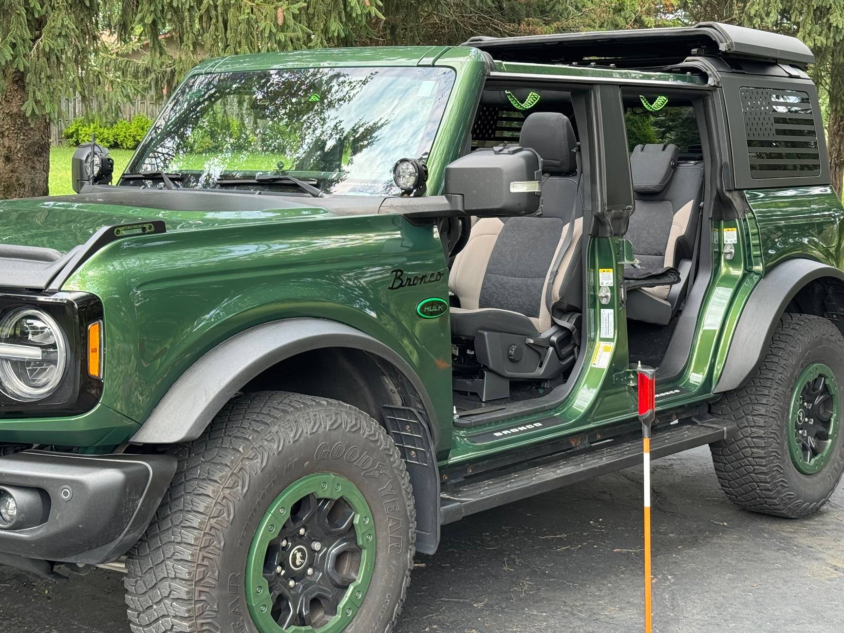 Ford Bronco EZ 4x4 rack installed IMG_0545
