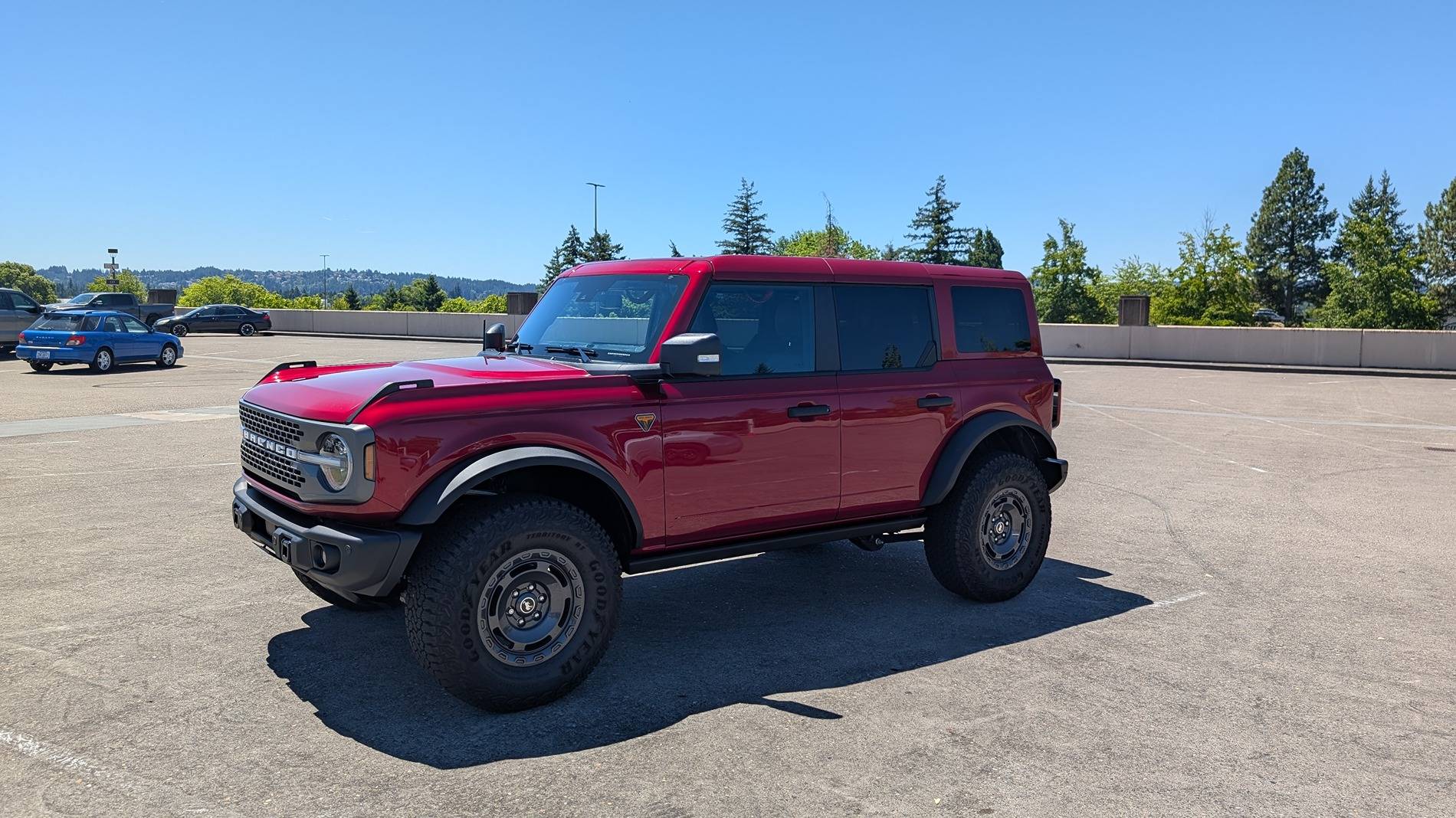 Ford Bronco RUBY RED Bronco Club PXL_20250713_203224159.MP