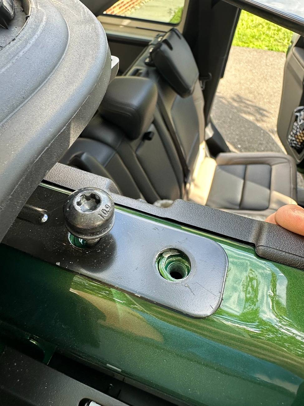 Ford Bronco Painted Hard Top - Rack mount points are different IMG_1281