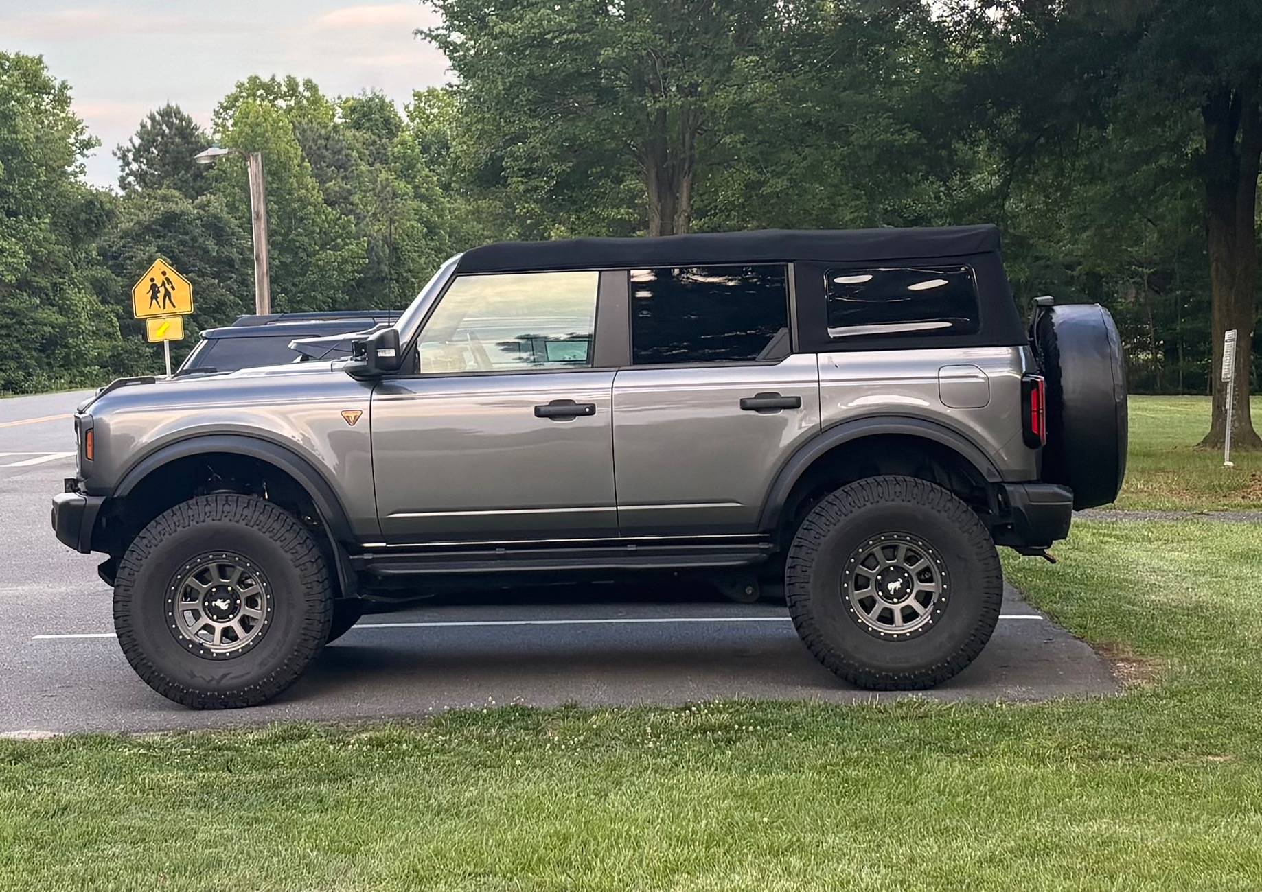 Ford Bronco WHAT OFFSET DO I NEED TO PREVENT RUBBING? IMG_1699
