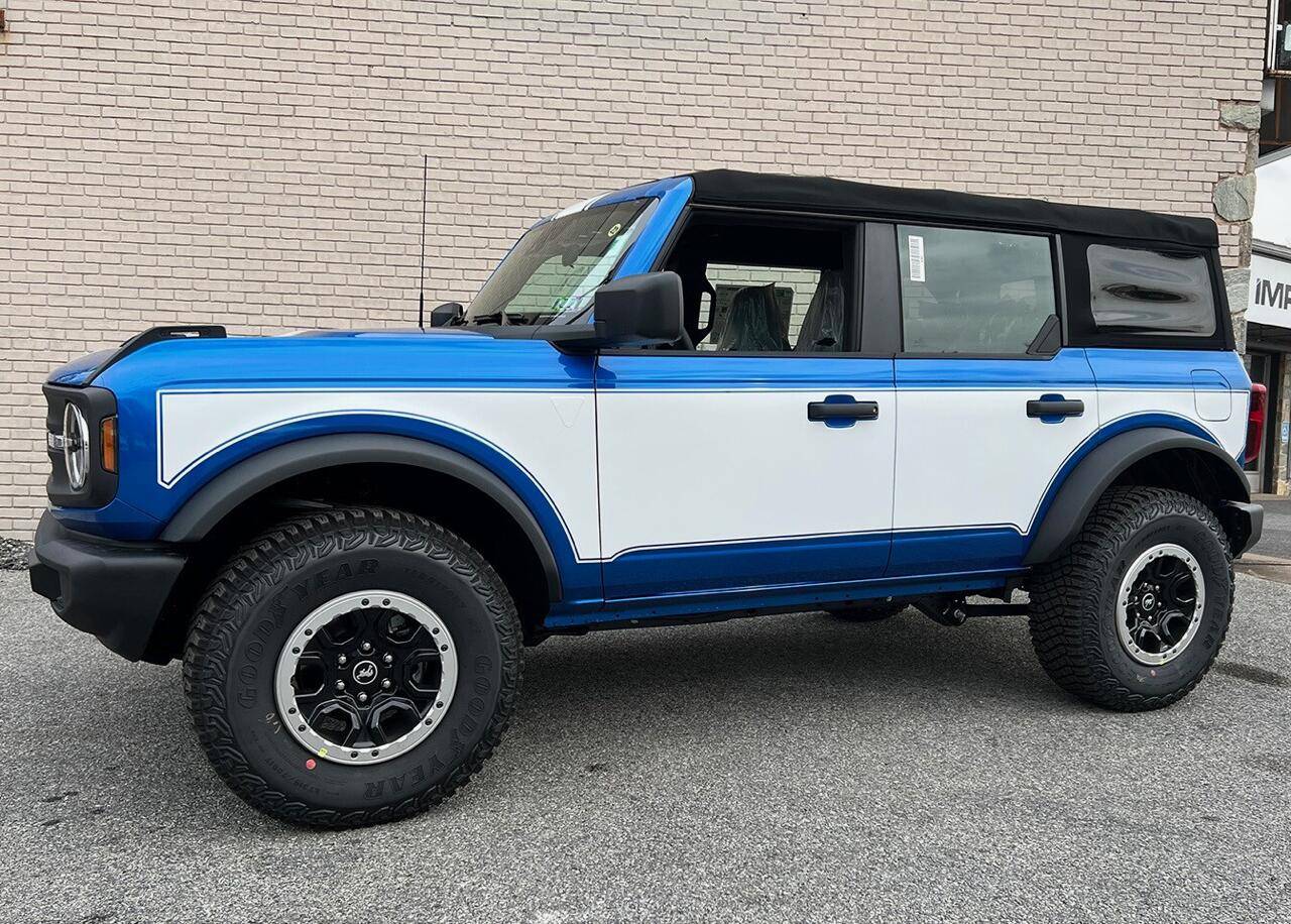 Ford Bronco Vinyl side panels - which color should I get Bronco white