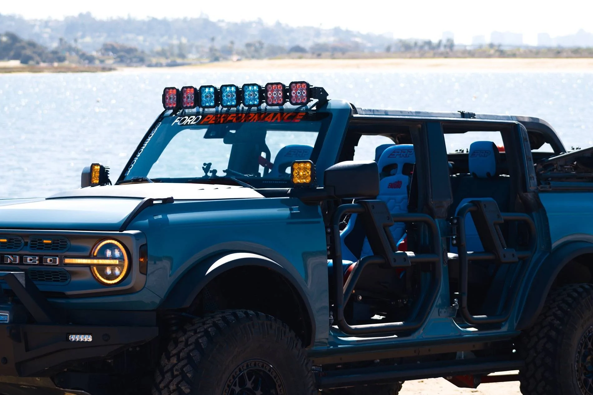Ford Bronco Aftermarket Seats? IMG_7923
