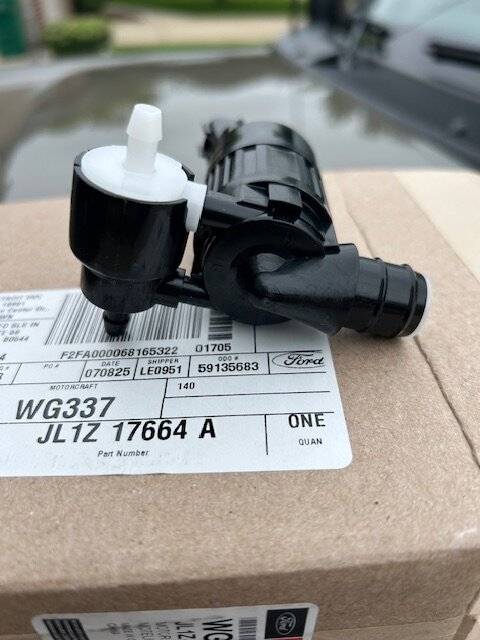 Ford Bronco No washer spray pump outlets