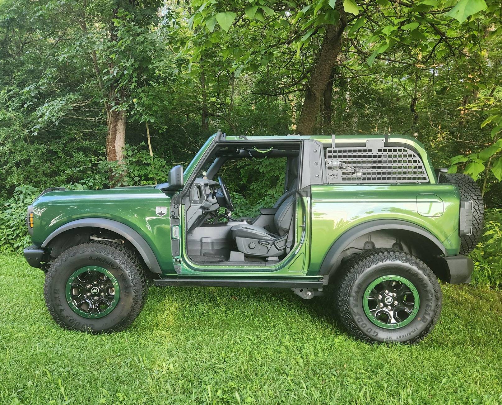 Ford Bronco Lets SEE them 2 Door ERUPTION GREEN bronco's and BUILDS!!!!   NEED IDEA'S!!!! Bronc