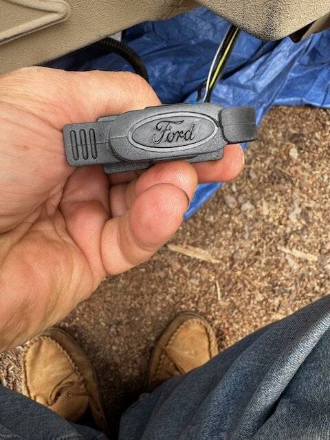 Ford Bronco Trailer lights not working OEM PLUG