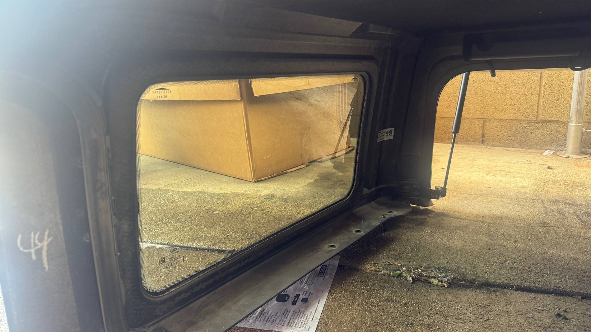 Ford Bronco FS: OEM 4 Dr hardtop IMG_4638