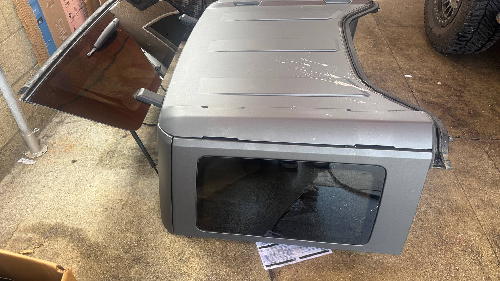 Ford Bronco FS: OEM 4 Dr hardtop IMG_4635