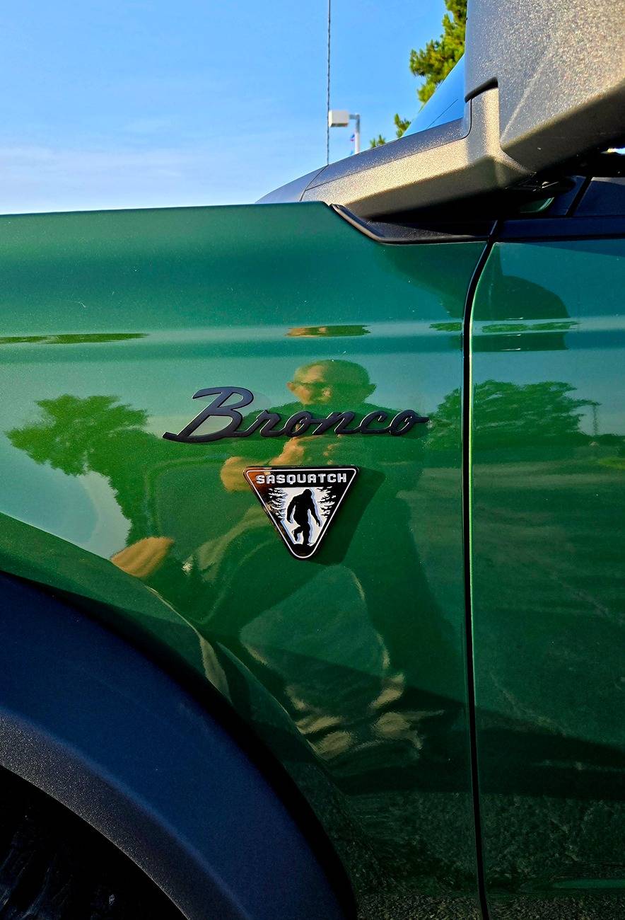 Ford Bronco Howdy from SW Kentucky 1000019497