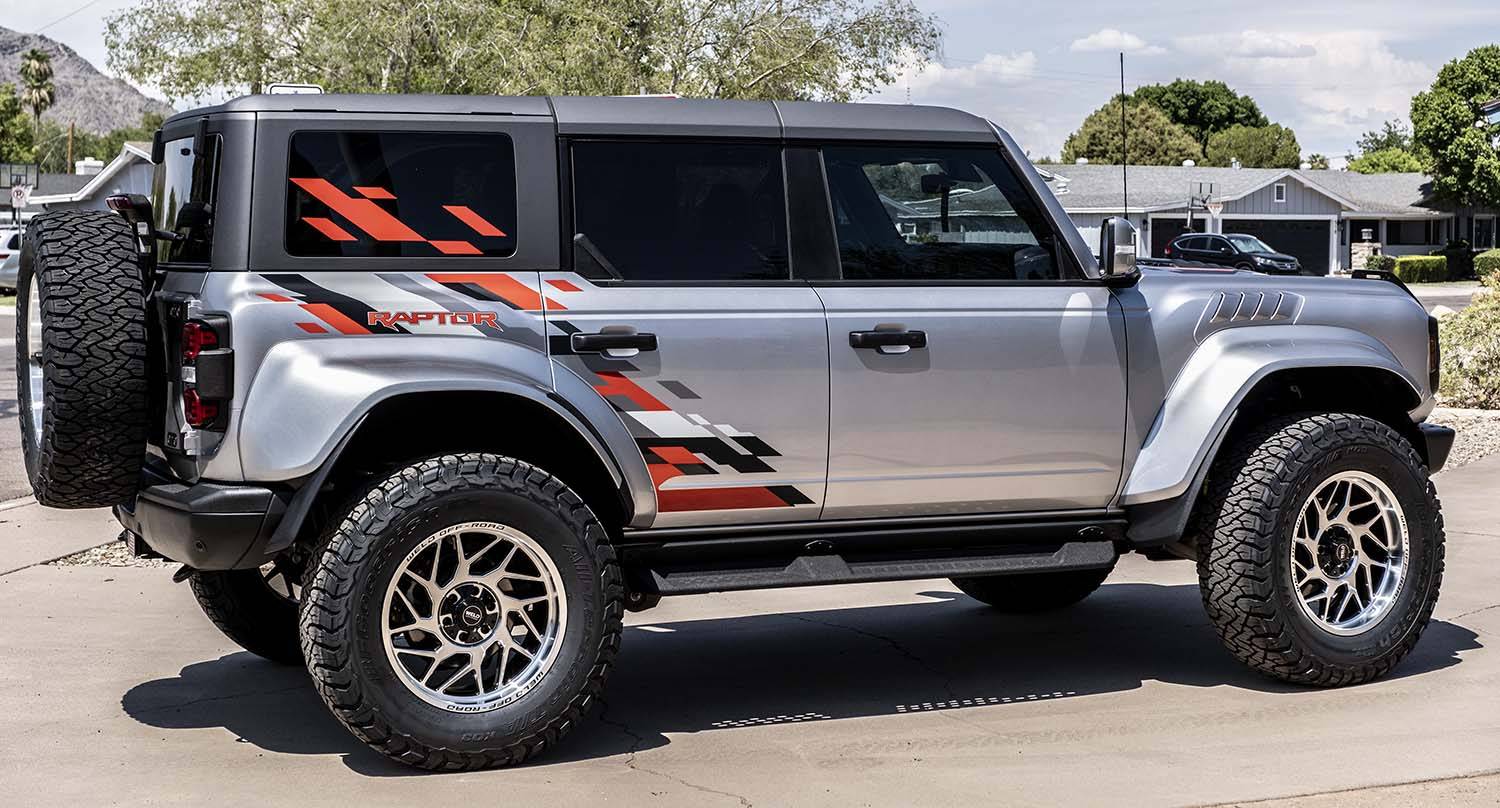 Ford Bronco Show us your installed wheel / tire upgrades here! (Pics) 2025Jul19_DSF1592_New tires & wheels fini, rt-side rear_1500w