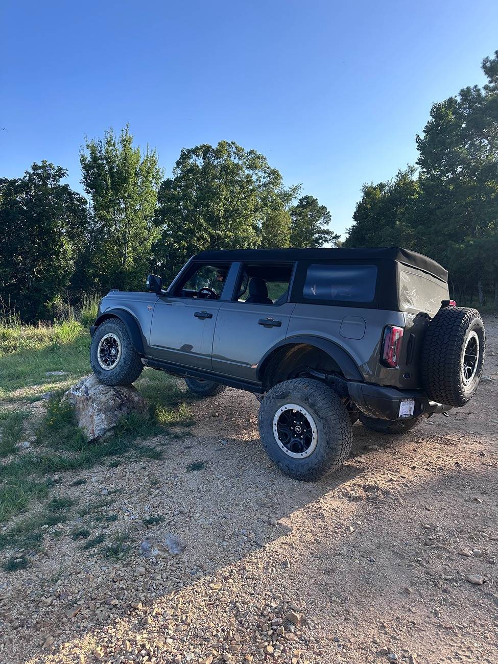 Ford Bronco MARSH GRAY Bronco Club IMG_9211.JPG