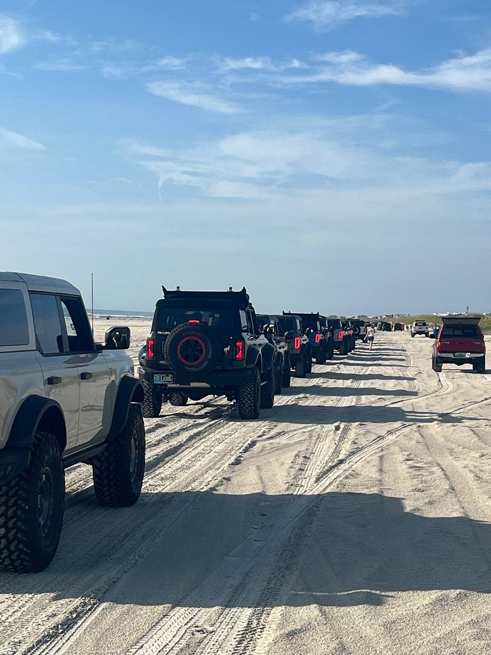 Ford Bronco Christmas In July: 203 Broncos gather on St Augustine Beach, Florida IMG_3180