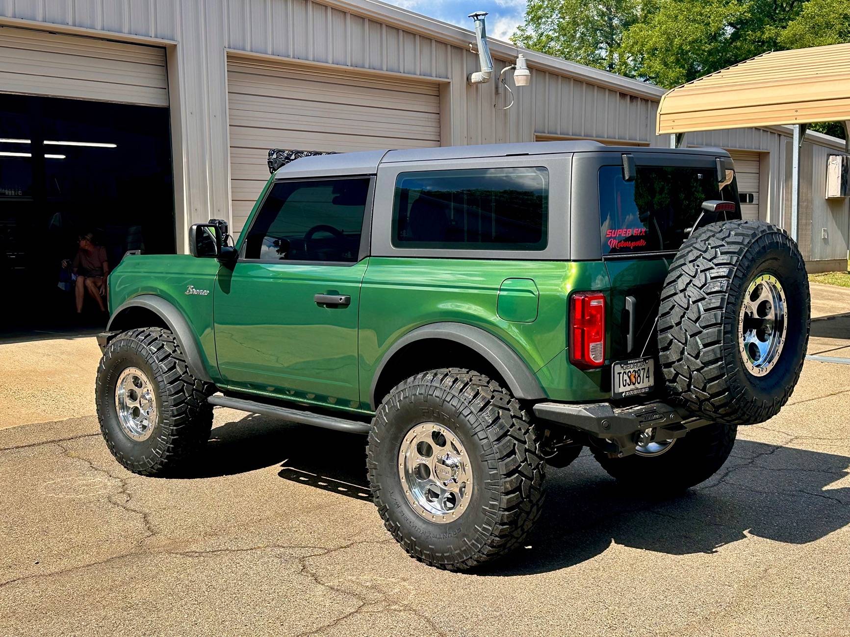 Ford Bronco Retro themed 2Door Eruption Green basequatch progress IMG_3356