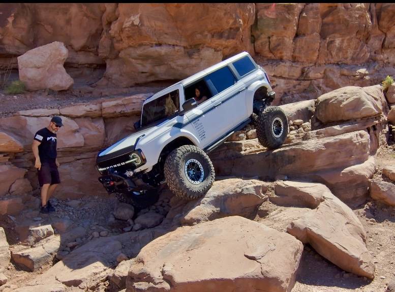 Ford Bronco Moab 8/1 IMG_3215