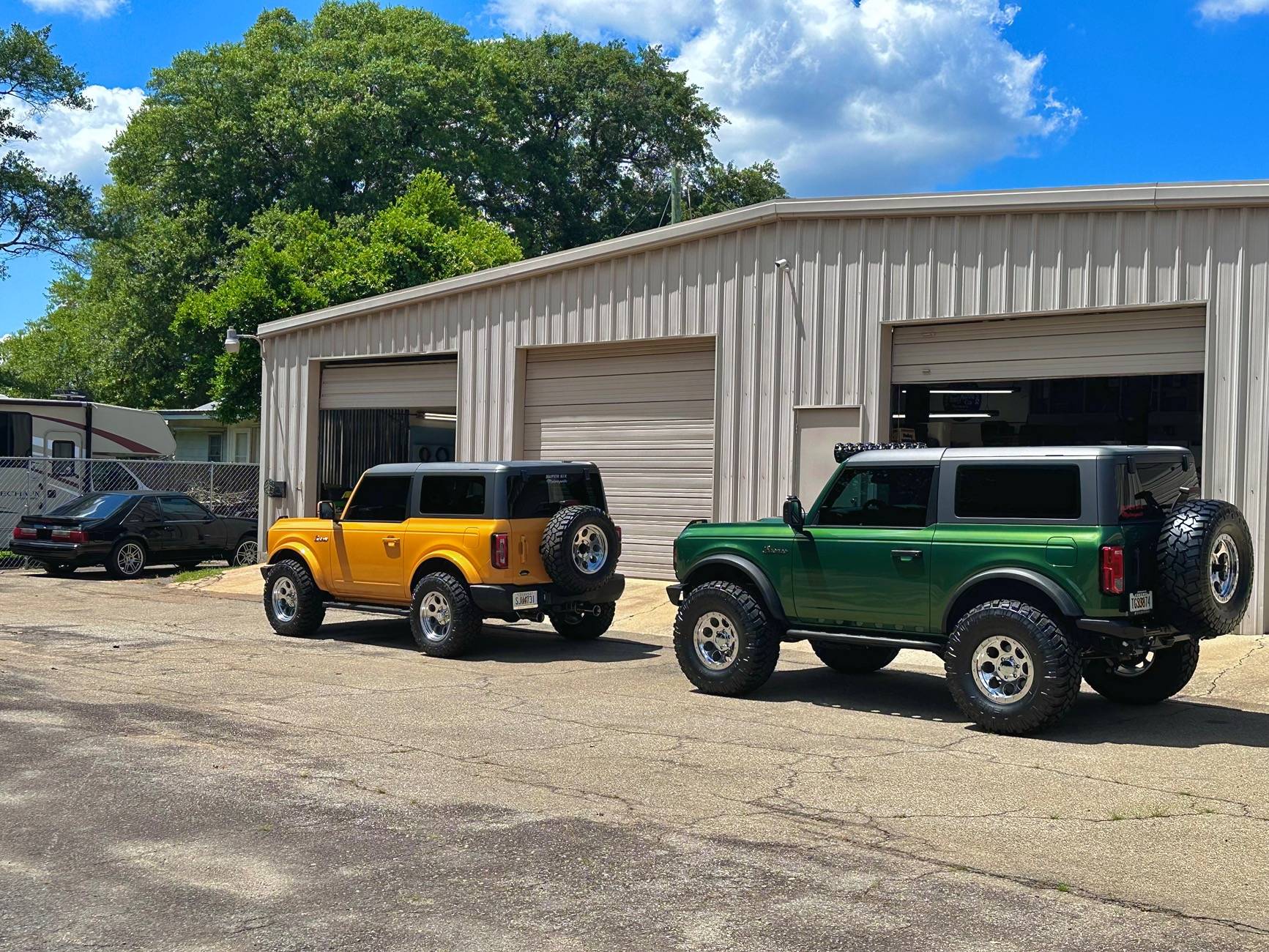 Ford Bronco CYBER ORANGE Bronco Club IMG_3624