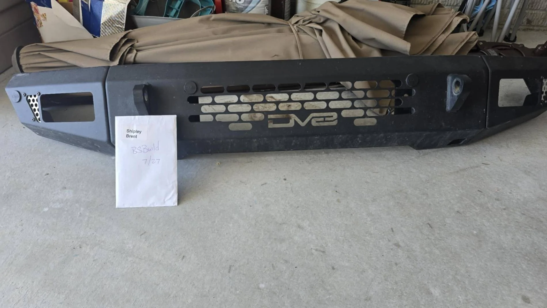 Ford Bronco DV8 OEM Plus Front Bumper 88e31174-64b0-4a4b-b6c9-9829e8d47de3