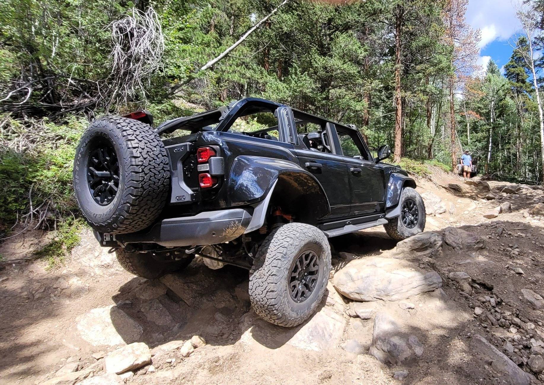 Ford Bronco From Wrangler to Bronco raptor articulation
