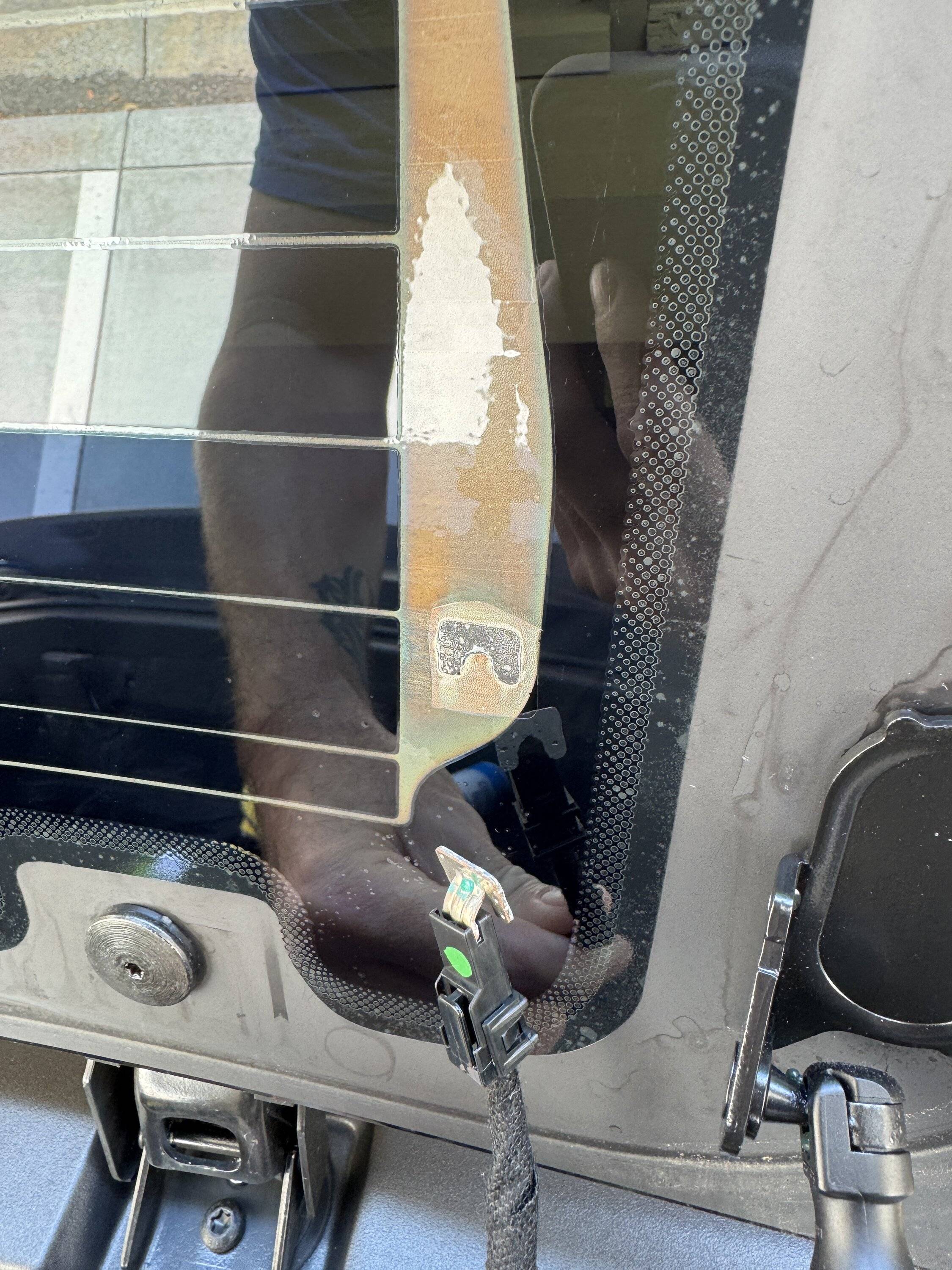 Ford Bronco Rear Window Defrost Wire Attachment - Came Off IMG_4380.JPG