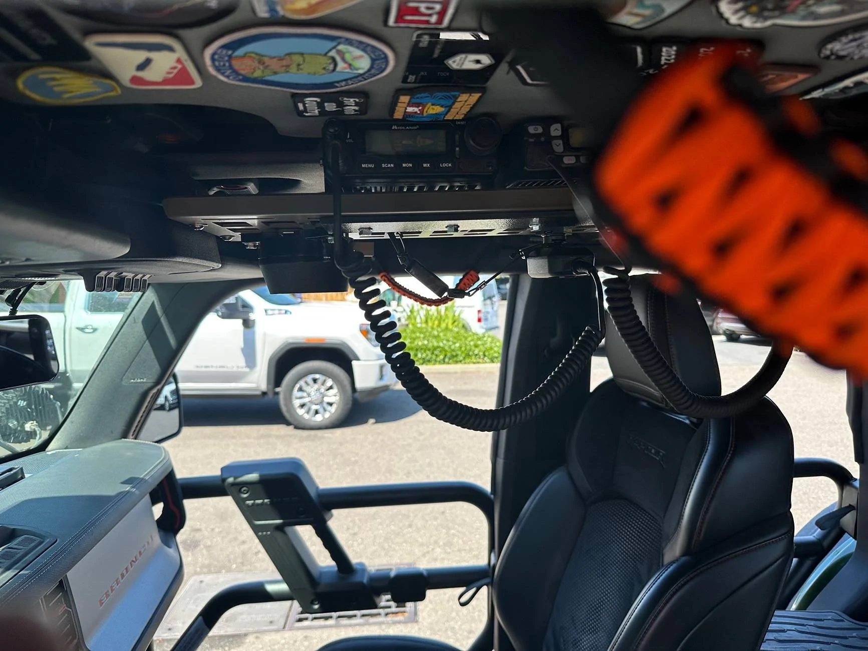 Ford Bronco VHF and GMRS radios install / mounting? IMG_0486