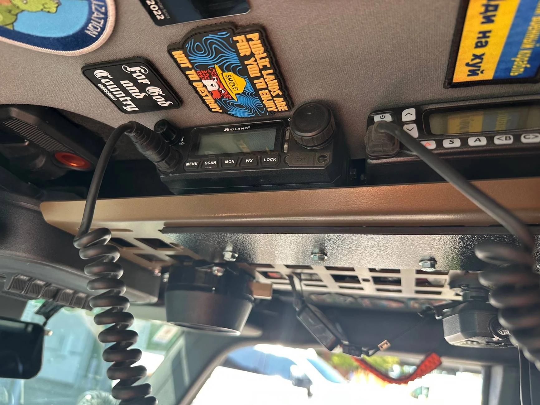 Ford Bronco VHF and GMRS radios install / mounting? IMG_0485