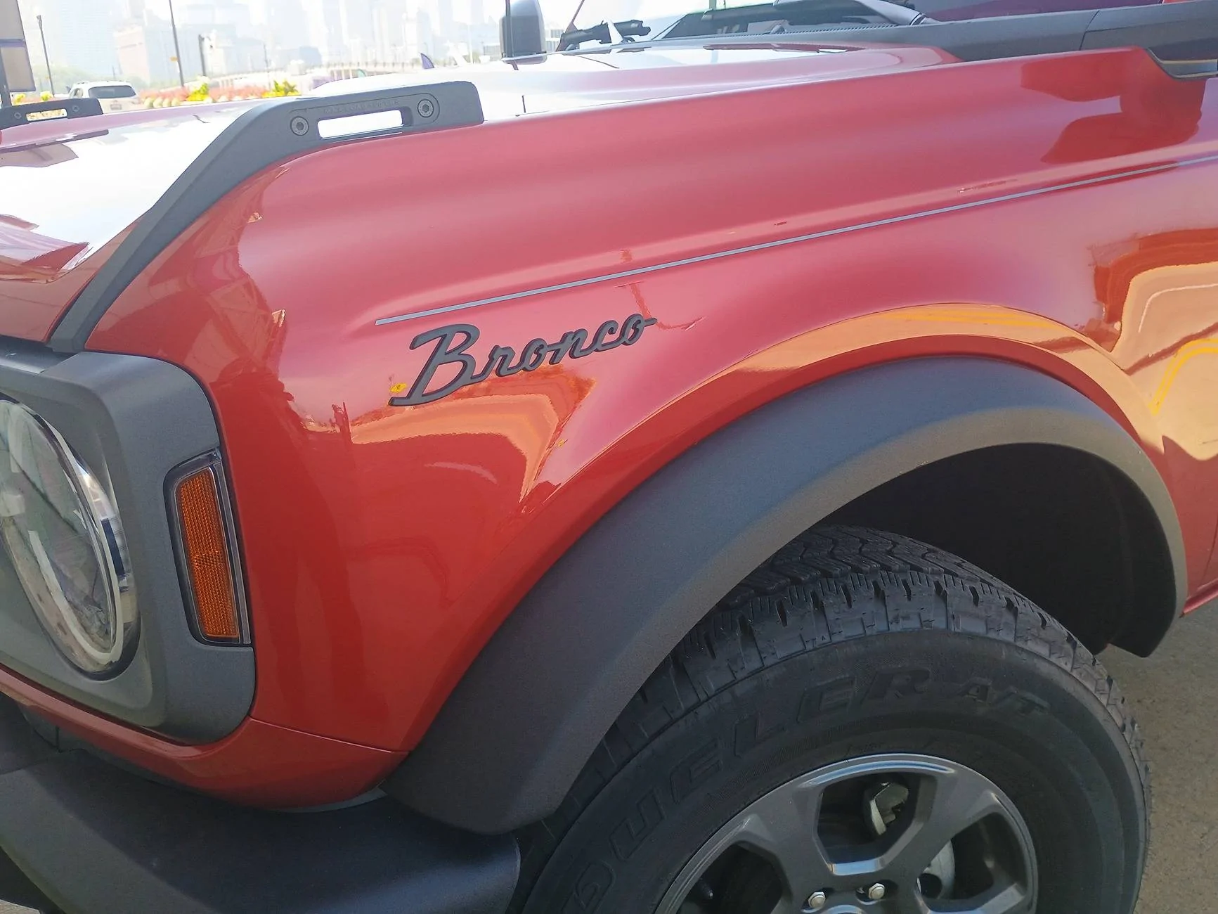 Ford Bronco Hello 17537336812014284377204934046185