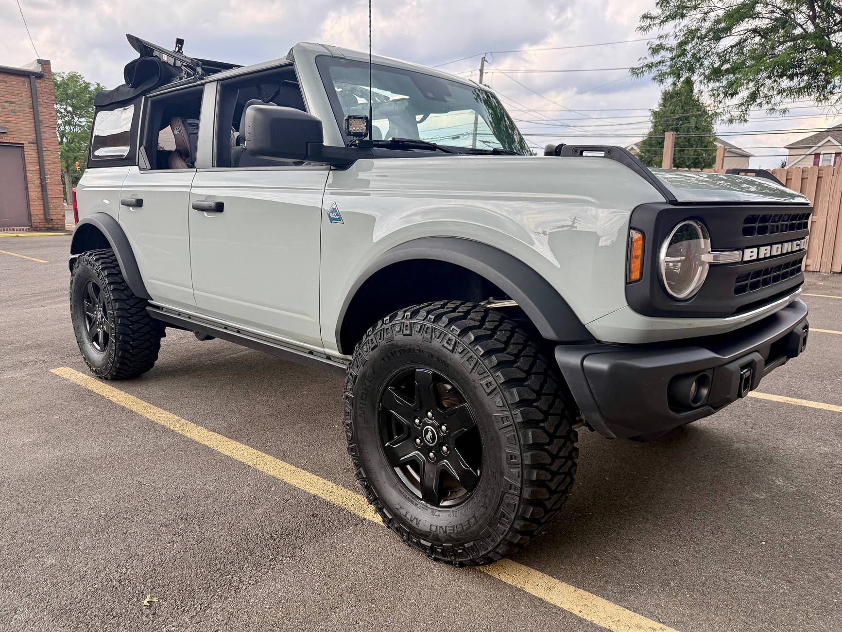 Ford Bronco Show us your installed wheel / tire upgrades here! (Pics) IMG_7155
