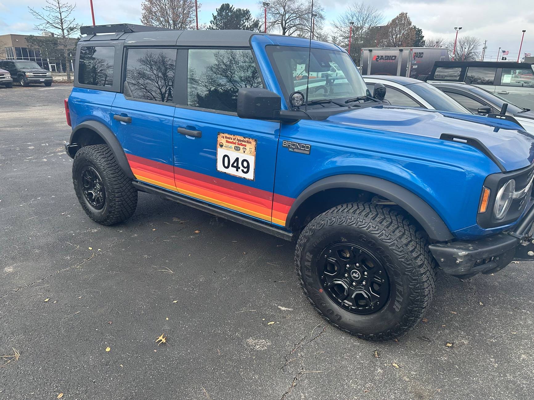 Ford Bronco 2025 Freewheeling Velocity Blue with Black Diamond and Sasquatch packages IMG_8691