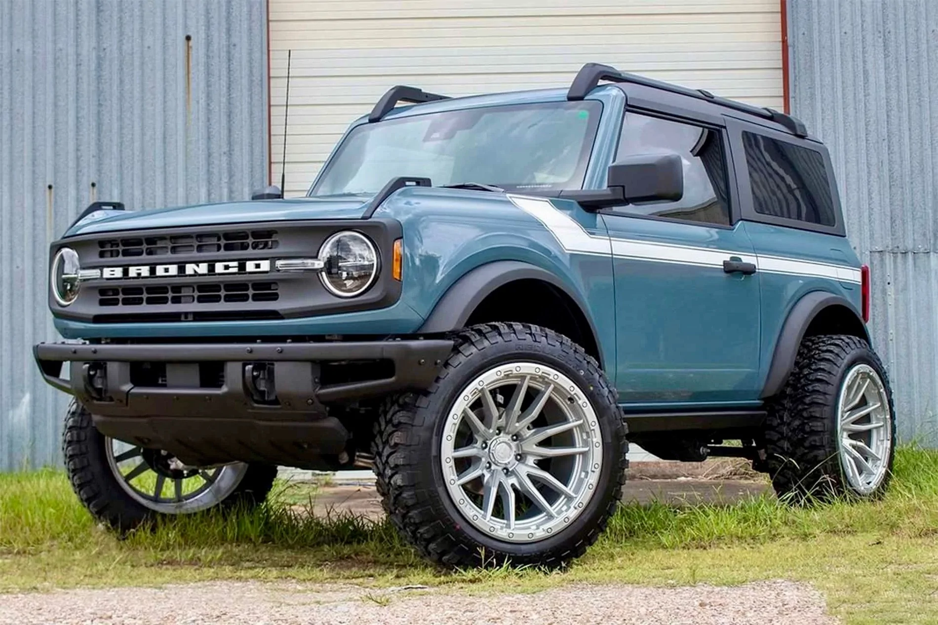 Ford Bronco New Tires Pros and Cons IMG_2948