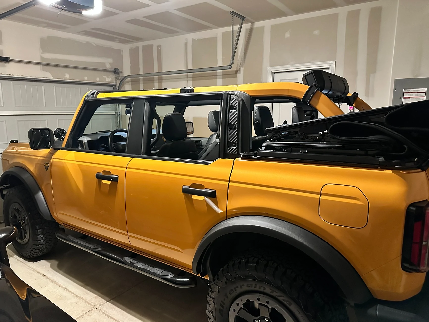 Ford Bronco OEM 4 Door Soft Top - Damaged - Free IMG_7243