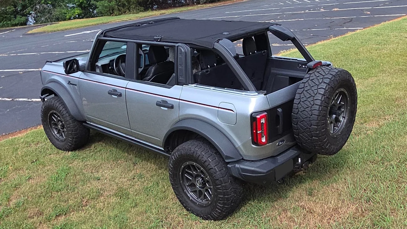 Ford Bronco Still no viable Bikini Top? 20250803_105251-EDIT-EDIT