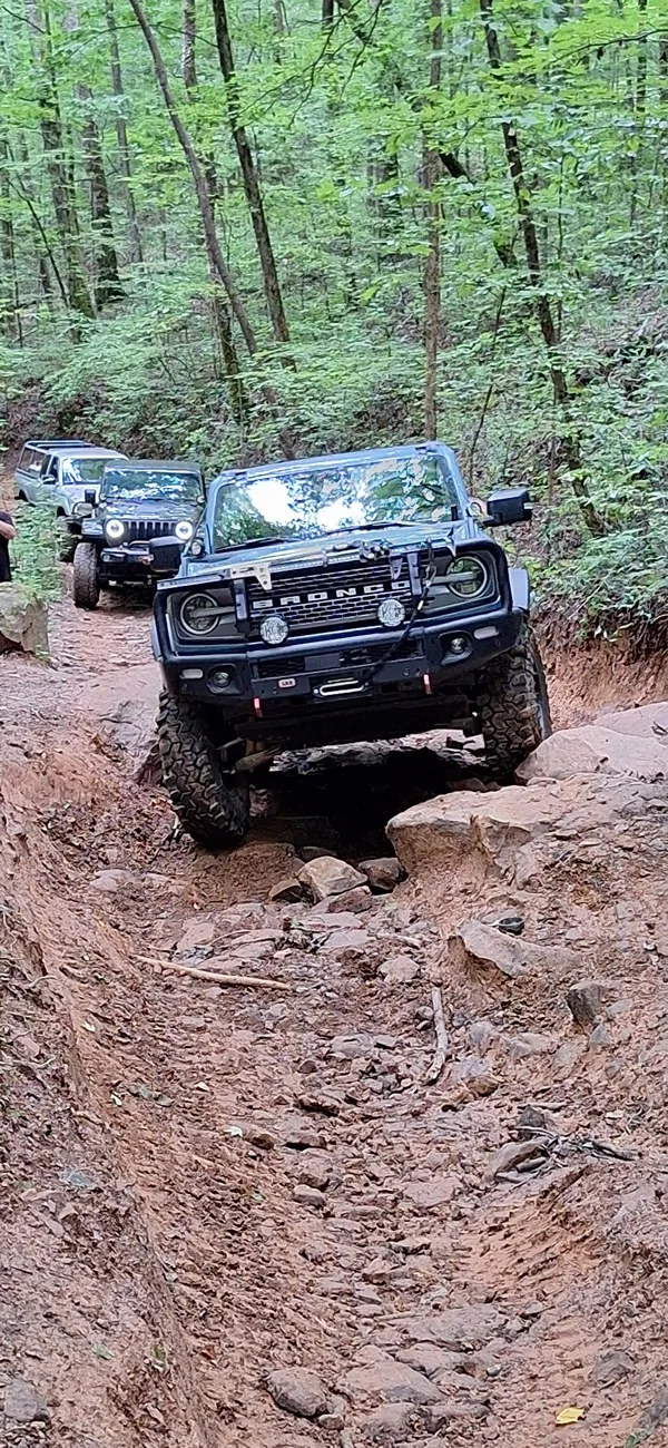 Ford Bronco 8-2-25 Windrock Dawg daze dust run; turned out to be a cool rainy day. trail 30