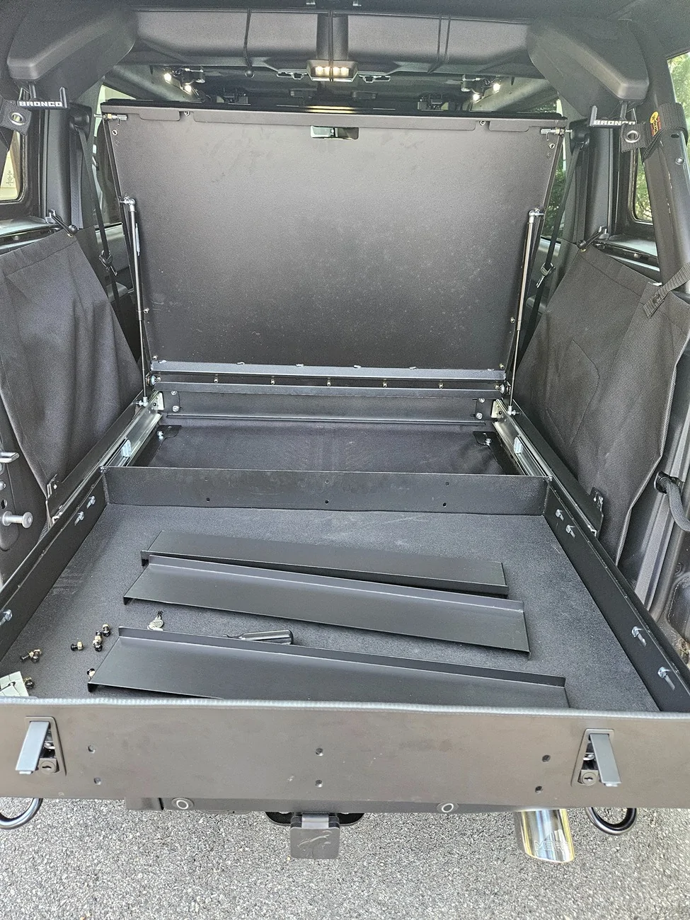 Ford Bronco Wicked Relics Off-Road Packhorse Locker 20250803_141733