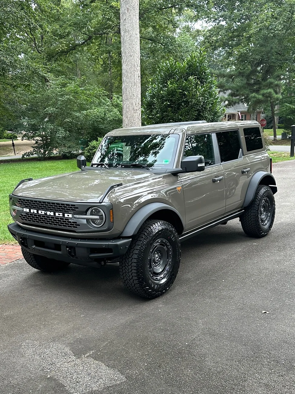 Ford Bronco MARSH GRAY Bronco Club IMG_3100