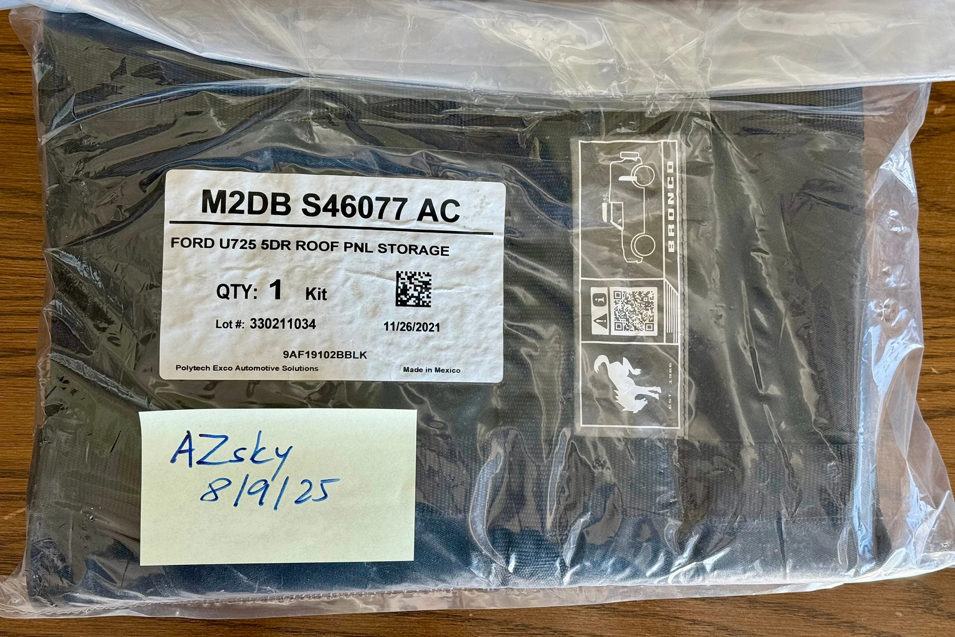 Ford Bronco OEM Ford Bronco 5-Door Roof Panel Storage Bag M2DB S46077 AC Brand New IMG_0696
