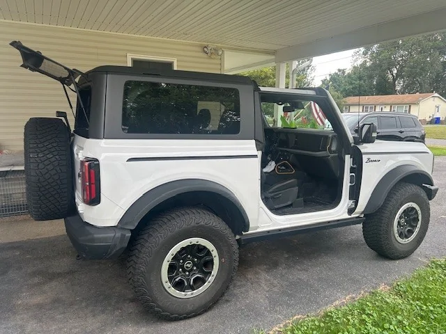 Ford Bronco Run front roof panel without rear. T